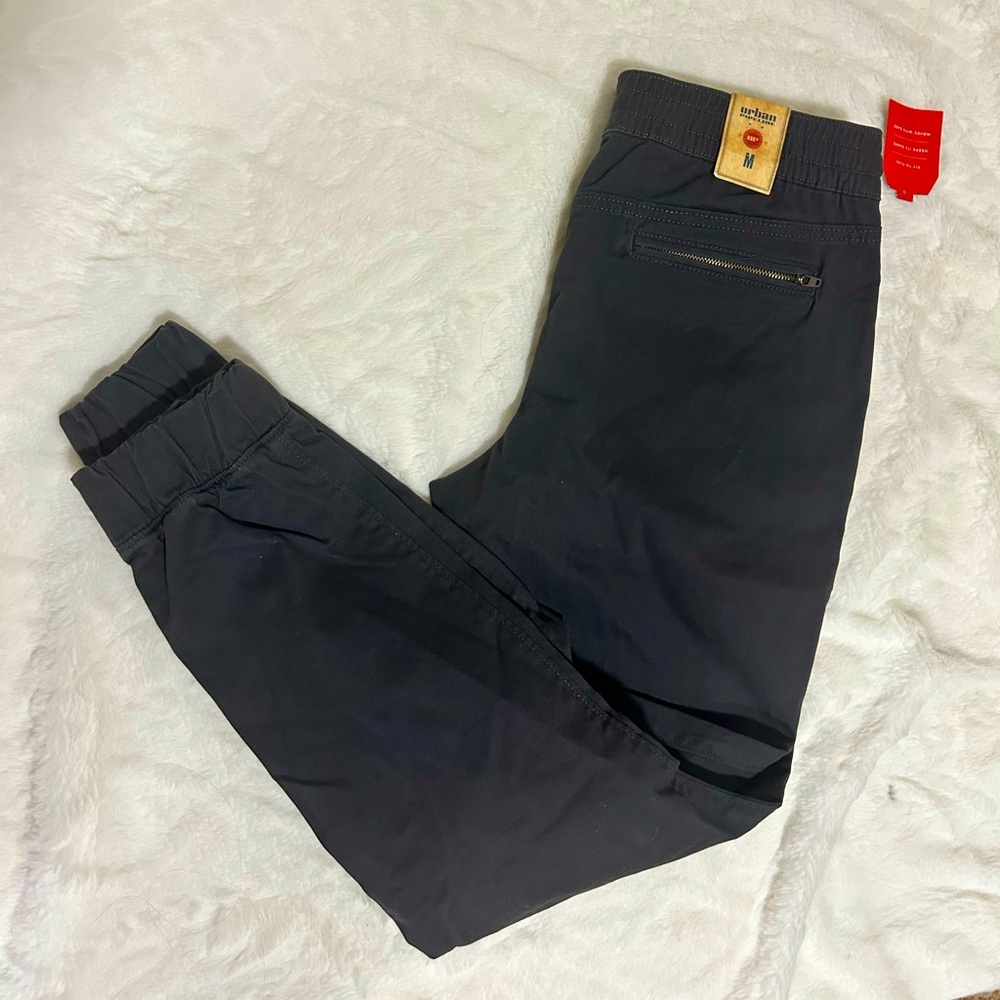 NWT Urban Pipeline Men Gray Jogger Sz M